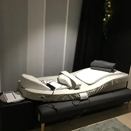 De Steenberg Tweepersoonskamer Met Grote Badkamer, Kitchenette En Tuinzicht Op De Eerste Verdieping ゲストハウス